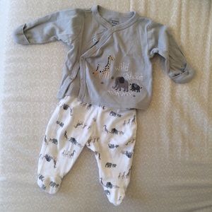 Newborn Baby Outfit Neutral Animals